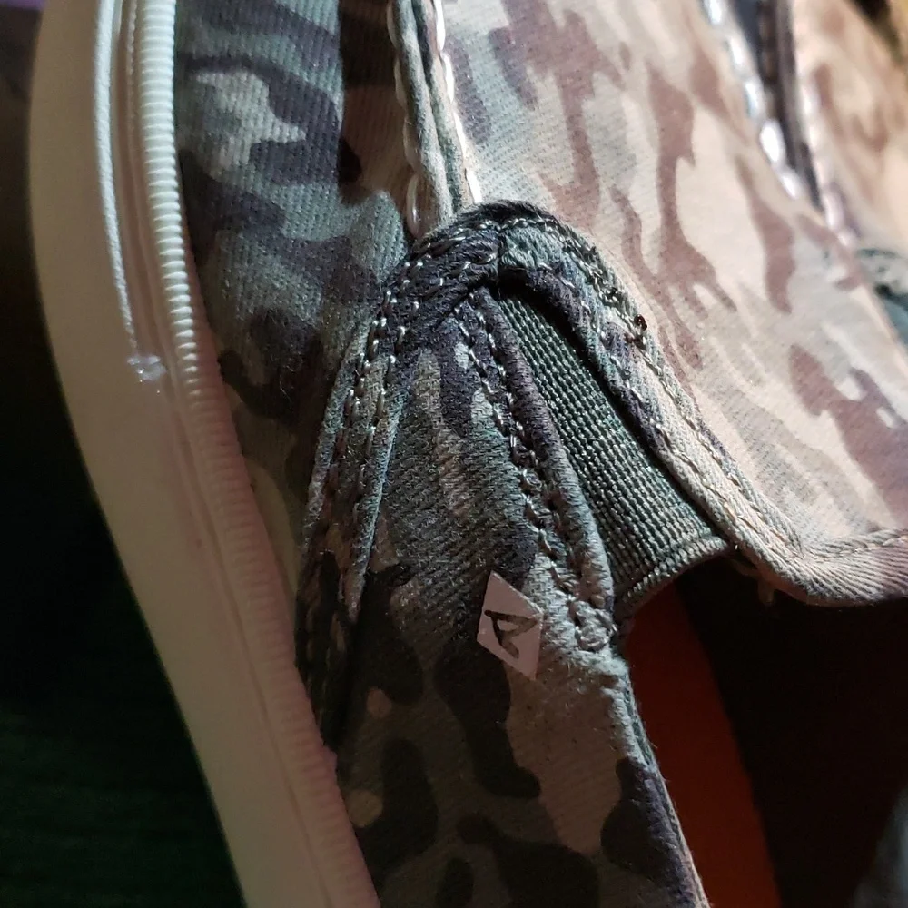 Sperry Saltie Jr Slip-on sneaker 13 wide